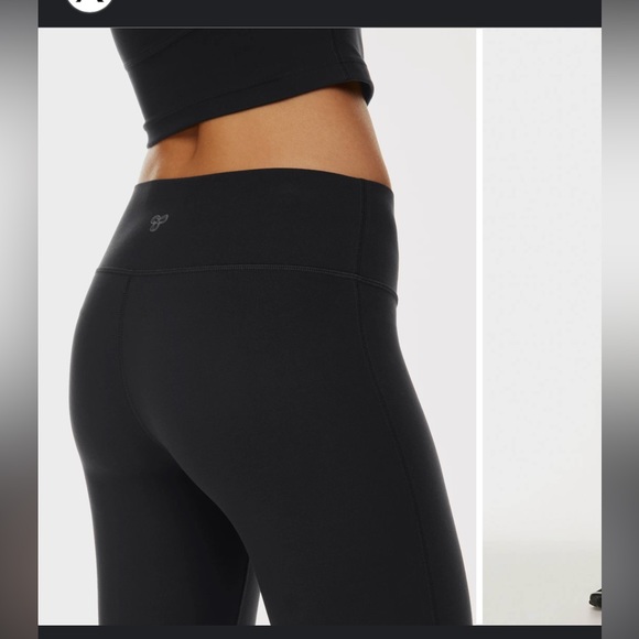 Aritzia TnaBUTTER™ Atmosphere Leggings - Picture 2 of 6